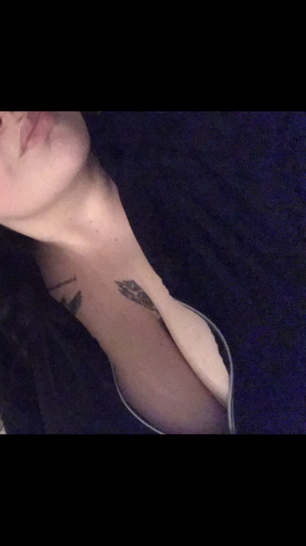 Intimate_Emily