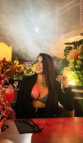 Katy_Devine