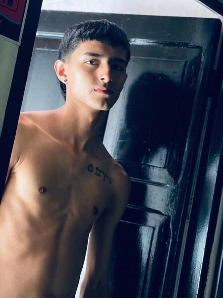 derekfoster19's profile picture