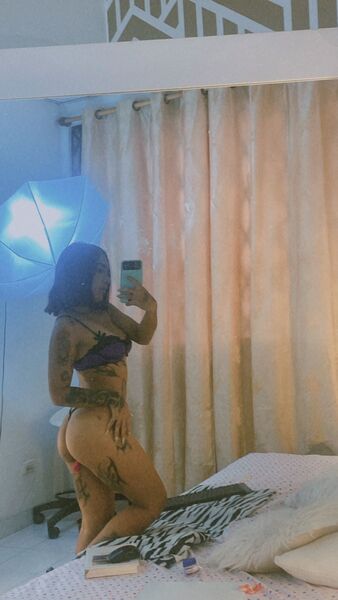 helenaswani's profile picture