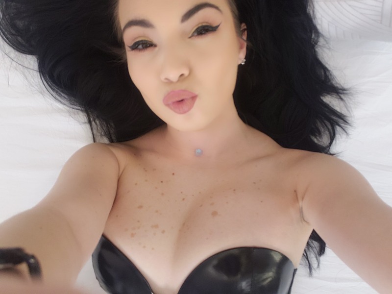 freyegray's profile picture