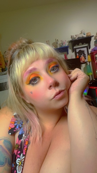 sleazelouize's profile picture