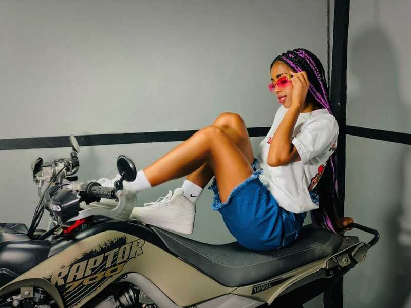 Angeya_Petite