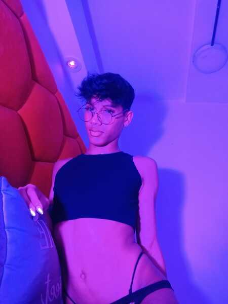 Jonas_Hill