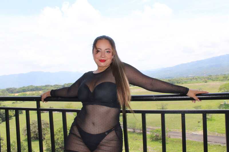 Busty_Isabell