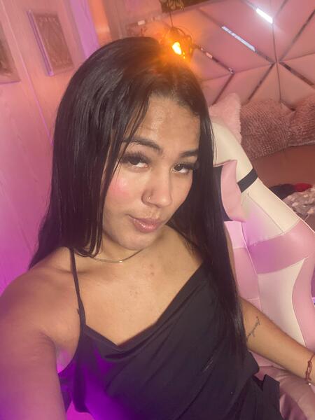 TIFFANYBEAUTYY_TS