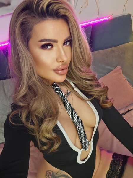 AmiraBelle