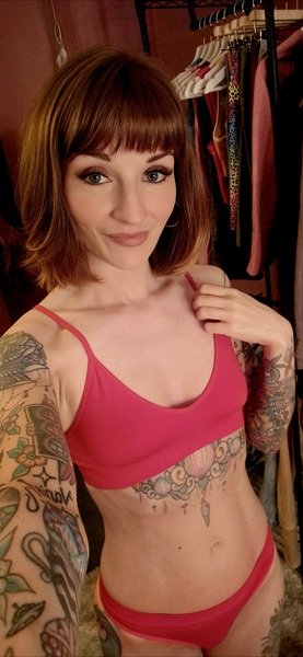 LexxxiHart