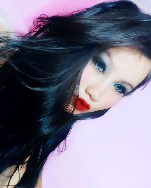 ninakisslove's profile picture