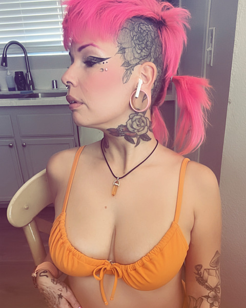 Eva_Monroe