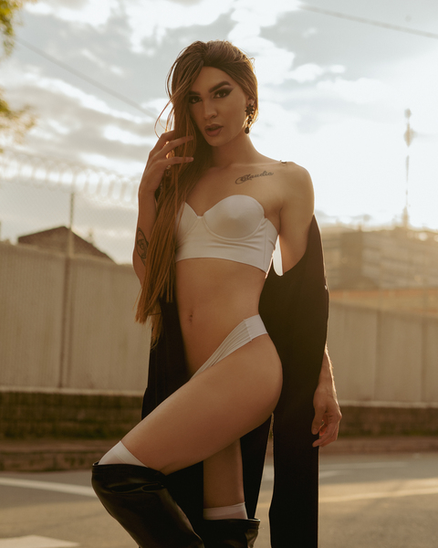julietagarca's profile picture