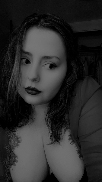 skarlett_roseee's profile picture