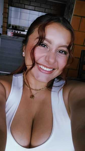 cherrygolden's profile picture