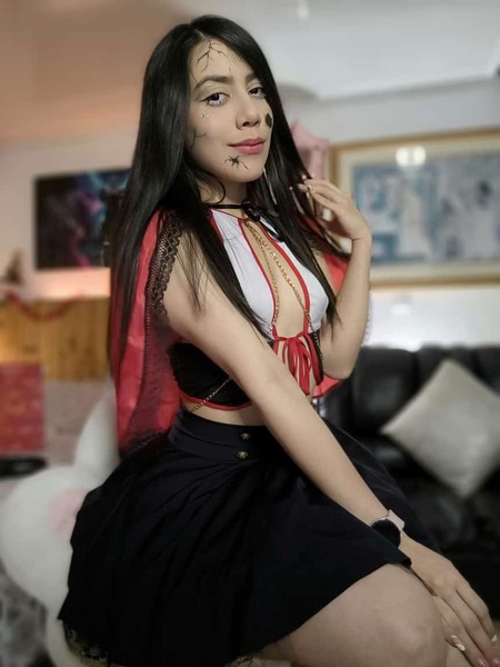 paulettecande's profile picture