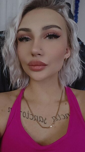 queenlinaluxury's profile picture