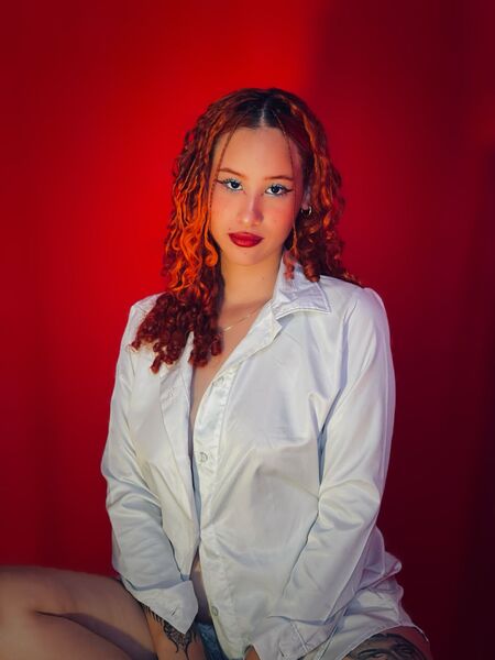 namicurls's profile picture