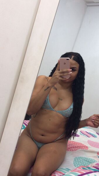 thamarahills's profile picture