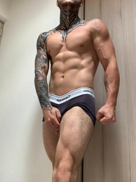 AronWade