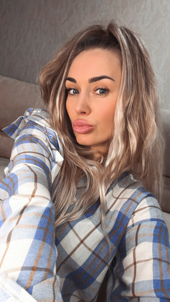 Tina_a