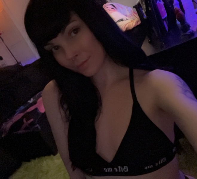 bettiepainxo's profile picture