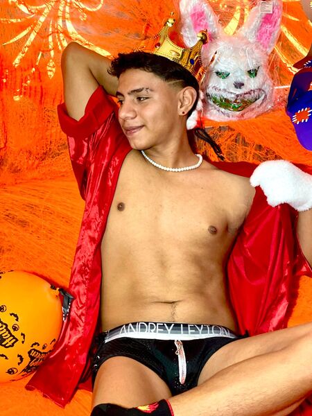 richimontes19's profile picture