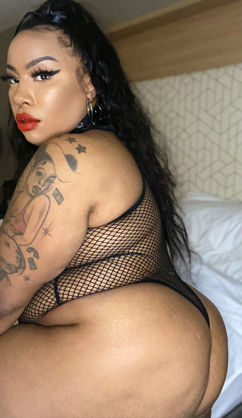 roxiereign's profile picture