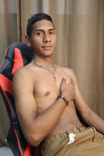 nick_collins18's profile picture
