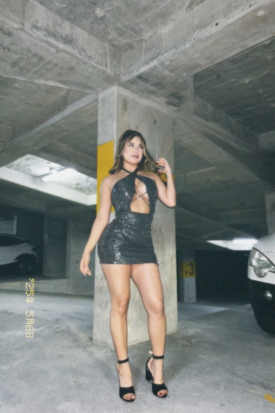 Nina_Steel