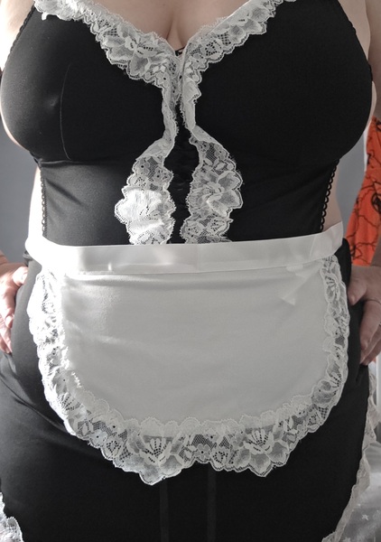 Curvy_Cate