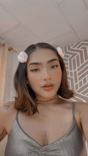 helenaswani's profile picture