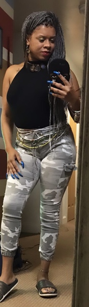 ThickLoczPrettyPussy