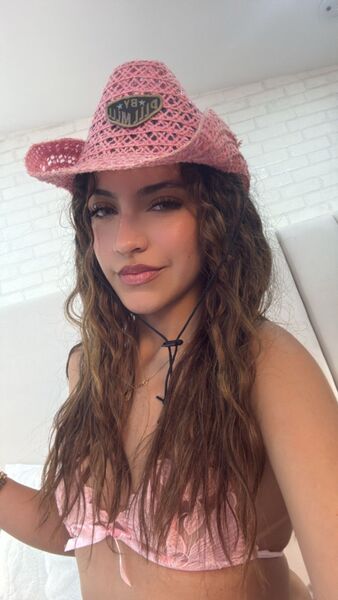 VictoriaJoliegb