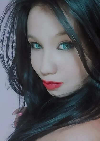 ninakisslove's profile picture