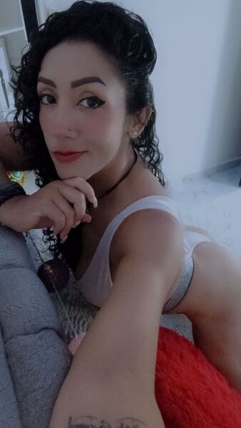 paolaleal's profile picture