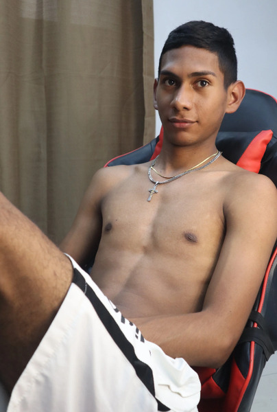 nick_collins18's profile picture