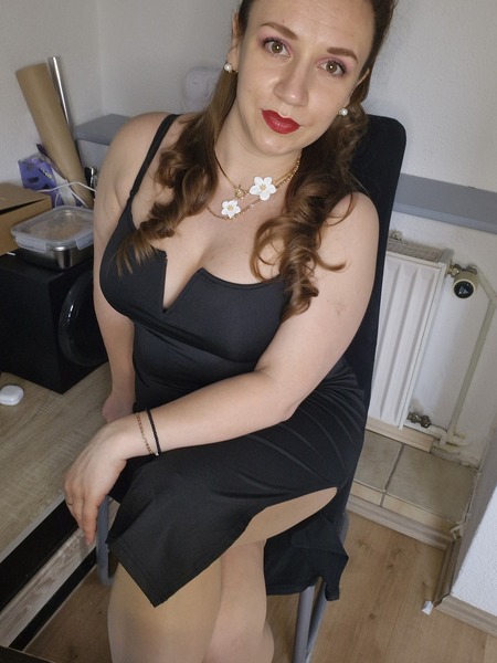 Emma_aaa