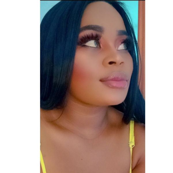 angela_queen's profile picture