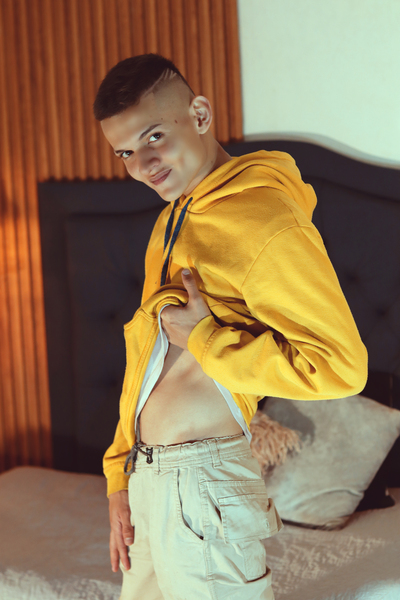 angelostone18