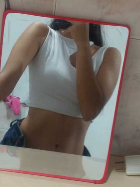 LizzyCute90