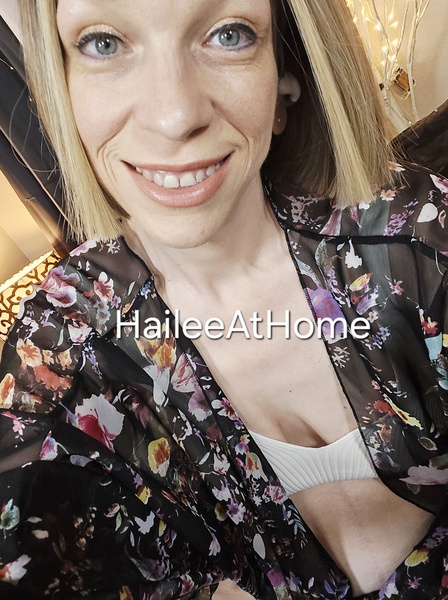 HaileeAtHome