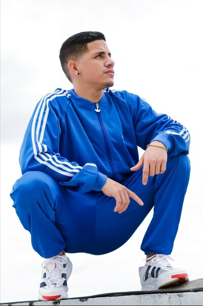 bigjhonnysnow from Jerkmate