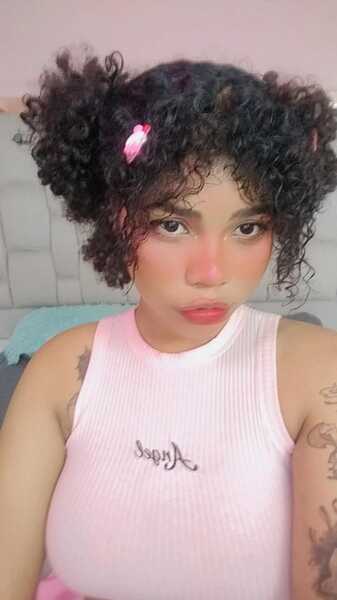angeldusstt's profile picture