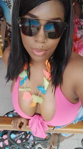 alhanamiller's profile picture