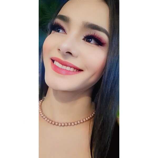 Nicolethomson30