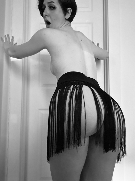 Elodie_Claire
