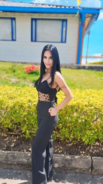 anais_hills's profile picture